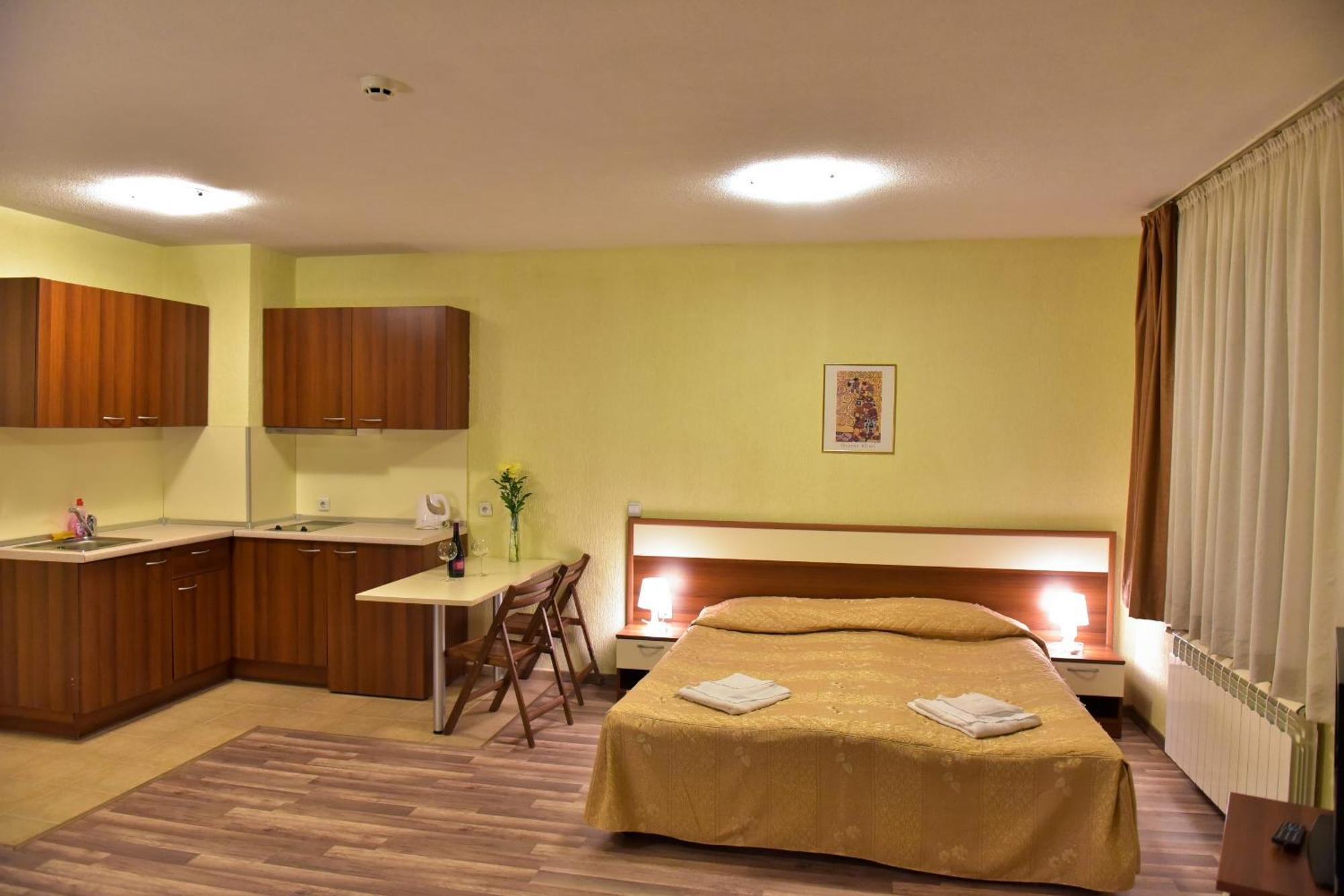 Apart Hotel Comfort Bansko Bagian luar foto