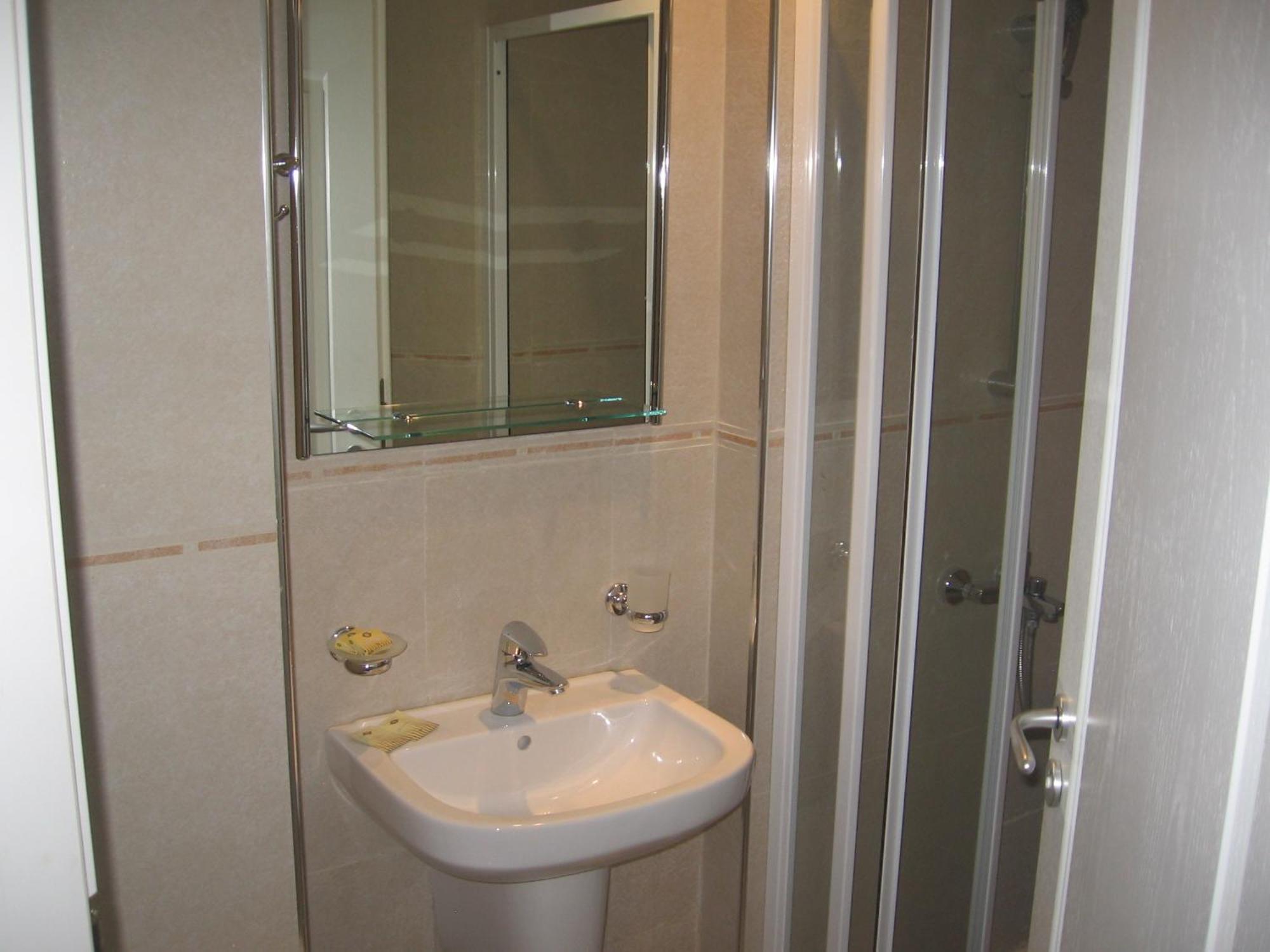 Apart Hotel Comfort Bansko Bagian luar foto