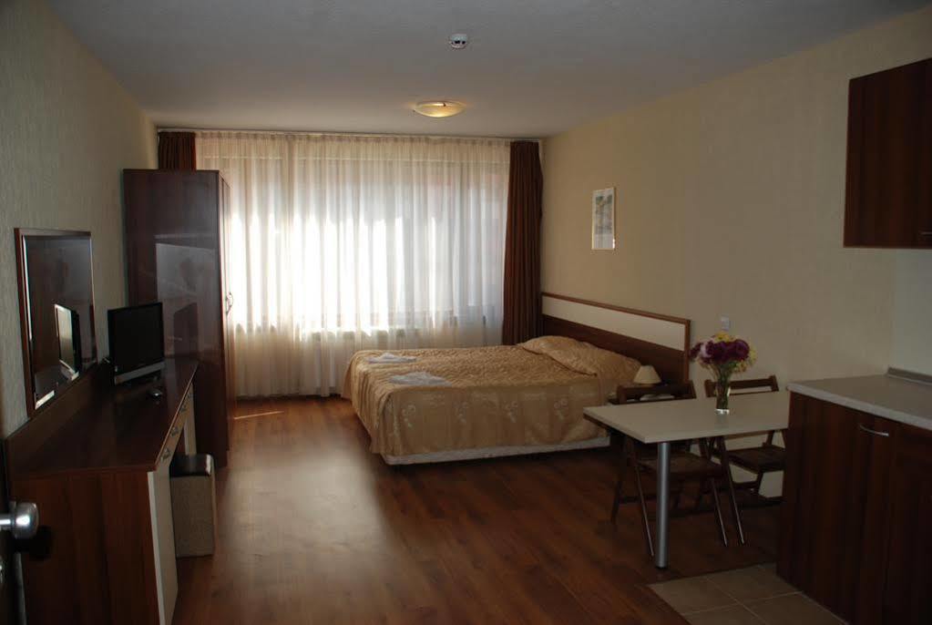 Apart Hotel Comfort Bansko Bagian luar foto